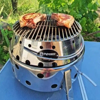 Petromax Atago – gril, ohniště, pec a vařič